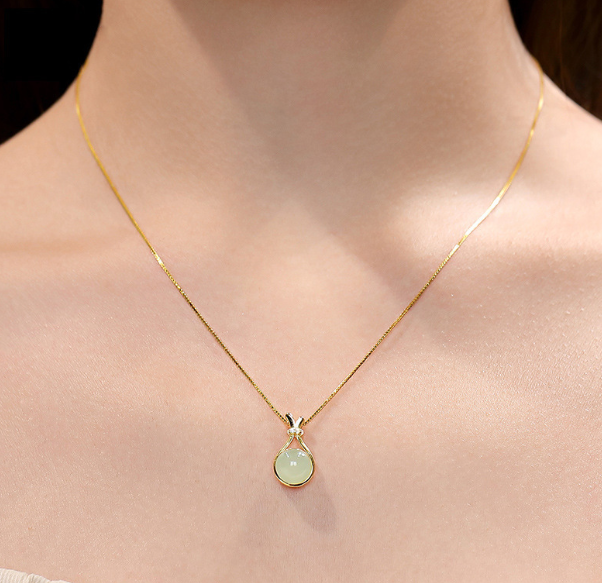 [MonoGleam]Jade Pendant Necklace