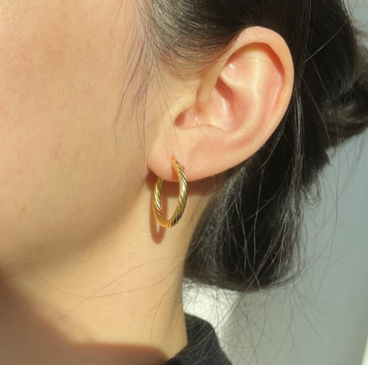 [MonoGleam]Gold Spiral Earrings